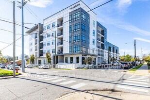 1125 10th Ave N in Nashville, TN - Building Photo