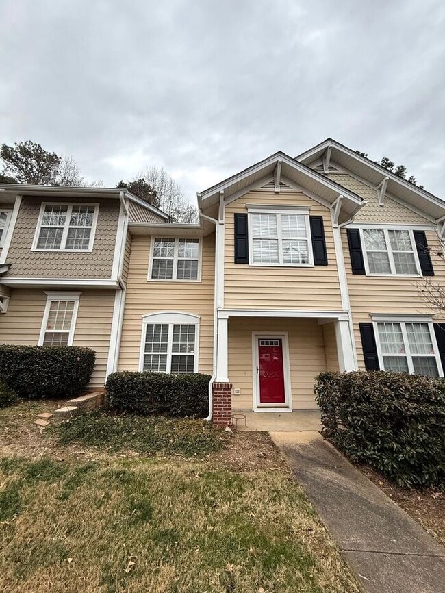 2006 Lost Ln in Raleigh, NC - Building Photo - Building Photo