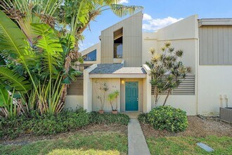1605 S US Hwy 1, Unit Sl5a in Jupiter, FL - Building Photo - Building Photo
