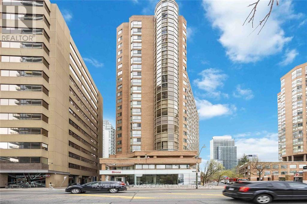 1055-1055 Bay St. in Toronto, ON - Building Photo