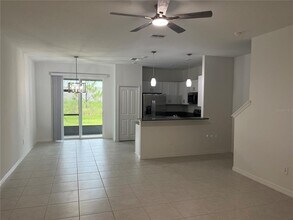 9267 Bonita Mar Dr in Parrish, FL - Building Photo - Building Photo