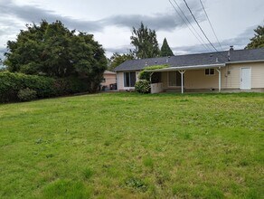 850 Sunview St in Eugene, OR - Building Photo - Building Photo