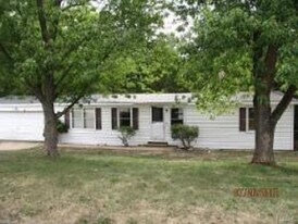 134 Arborview Dr in Villa Ridge, MO - Building Photo