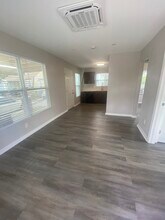 701 E Hanlon St in Tampa, FL - Building Photo - Building Photo