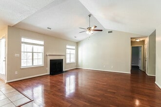 9225 Merlot Ln in Charlotte, NC - Building Photo - Building Photo