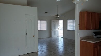 3579 N Bond St in Kingman, AZ - Building Photo - Building Photo