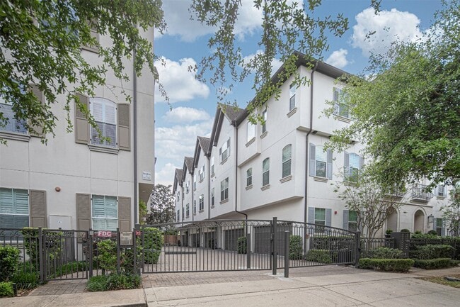 4031 Bellefontaine