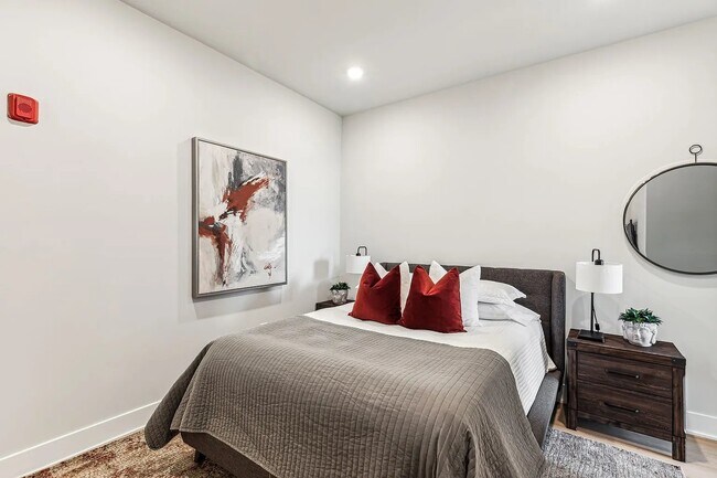 6910 Ridge Ave, Unit B in Philadelphia, PA - Building Photo - Building Photo