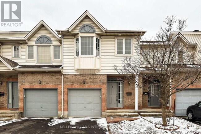 211-211 Station Blvd in Ottawa, ON - Building Photo - Building Photo