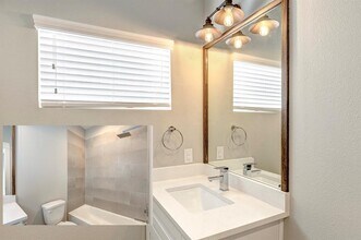 1304 W 23rd St in Houston, TX - Building Photo - Building Photo