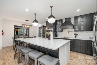 8823 Dartmoor Pl in Mint Hill, NC - Building Photo - Building Photo