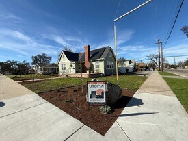 329 N Cherry St in Tulare, CA - Building Photo