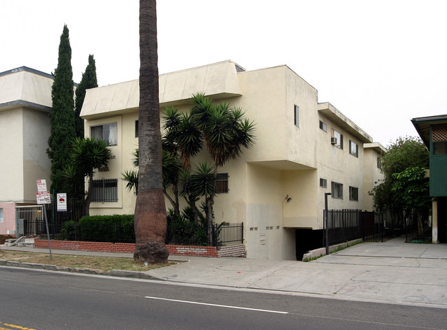 111 N Normandie Ave in Los Angeles, CA - Building Photo - Building Photo