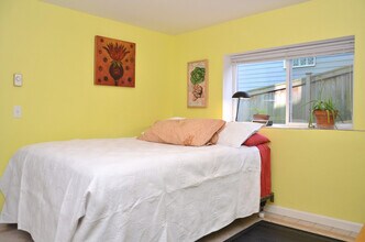 208 27th Ave E in Seattle, WA - Building Photo - Building Photo