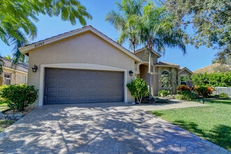 21707 Abington Ct in Boca Raton, FL - Building Photo - Building Photo