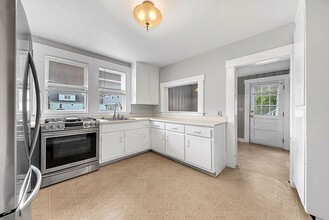137 Central Ave in Needham, MA - Building Photo - Building Photo