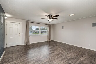 4885 Santa Rosa Ave in Titusville, FL - Building Photo - Building Photo
