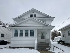 317 E Irvington Ave in South Bend, IN - Building Photo