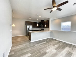 13718 Grunberg Ave in Orlando, FL - Building Photo - Building Photo