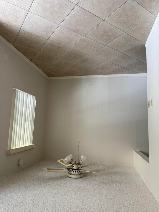 135 Cambridge F in West Palm Beach, FL - Building Photo