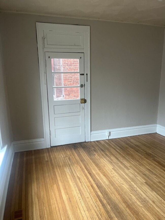 1219-1221-1221 Forsythe Ave in Columbus, OH - Building Photo - Building Photo