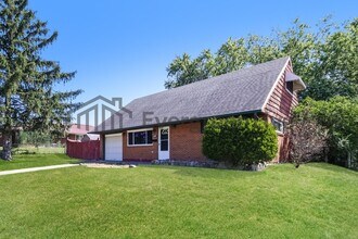 5992 Rena Pl in Dayton, OH - Building Photo - Building Photo