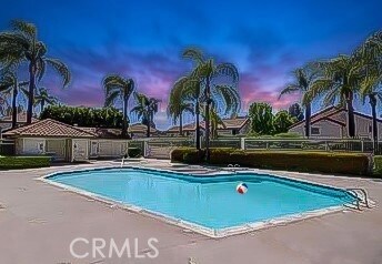 23302 La Mar in Mission Viejo, CA - Building Photo