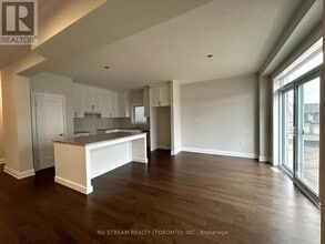 732 Autumn Willow Dr in Waterloo, ON - Building Photo - Building Photo