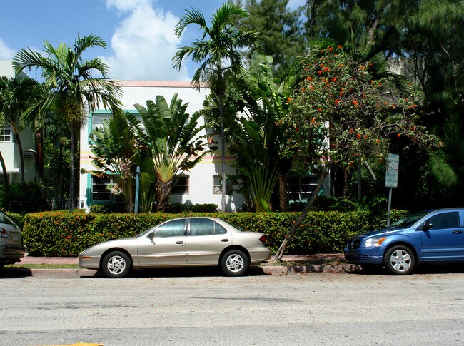 1110 Pennsylvania Ave in Miami Beach, FL - Building Photo - Building Photo