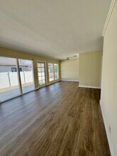 16653 Tulsa St in Los Angeles, CA - Foto de edificio - Building Photo