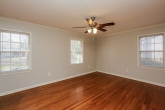 5316 Wayneland Dr in Jackson, MS - Building Photo - Building Photo