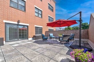 14 S Prospect St in Roselle, IL - Building Photo - Building Photo
