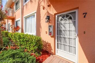 6810 Beach Resort Dr in Naples, FL - Building Photo - Building Photo