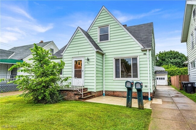 3819 W 137th St in Cleveland, OH - Building Photo - Building Photo