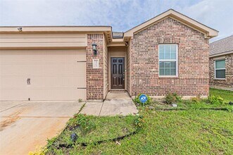 323 Cedar Crk Dr in Princeton, TX - Building Photo - Building Photo
