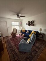 575 Flat Shoals Ave SE, Unit 7 in Atlanta, GA - Building Photo