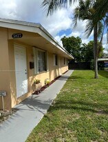 5827 Buchanan St in Hollywood, FL - Building Photo