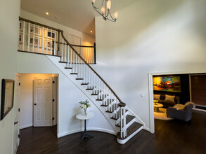 9101 Peartree Lndg in Alexandria, VA - Building Photo - Building Photo