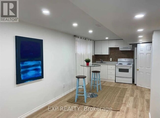 property at 98 Avondale Ave