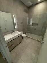 108 NW 27th St, Unit A2 in Miami, FL - Building Photo - Building Photo