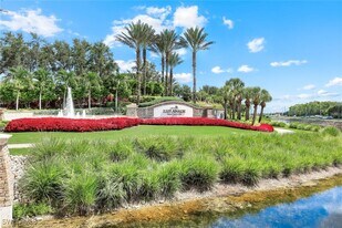 9393 Pocida Ct in Naples, FL - Building Photo