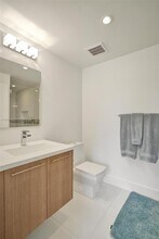 516 SE 1st Cir in Pompano Beach, FL - Building Photo - Building Photo