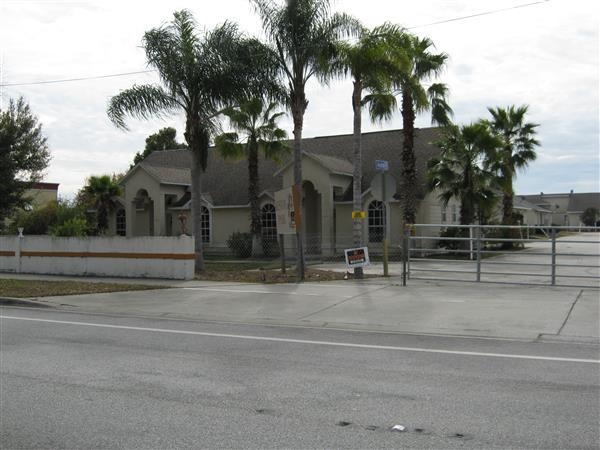 1888 Fortune Rd in Kissimmee, FL - Building Photo