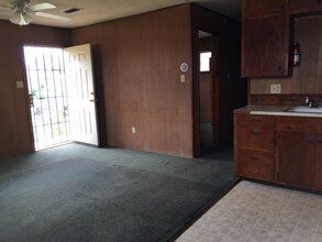 412 Hickory St in Clovis, NM - Building Photo - Building Photo