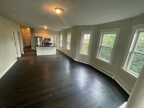 51 Arlington St in Worcester, MA - Building Photo - Building Photo
