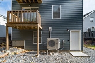 44 Hall St in Providence, RI - Building Photo - Building Photo