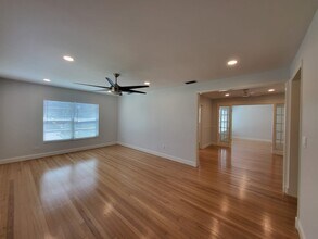 1431 S Palmway in Lake Worth Beach, FL - Building Photo - Building Photo