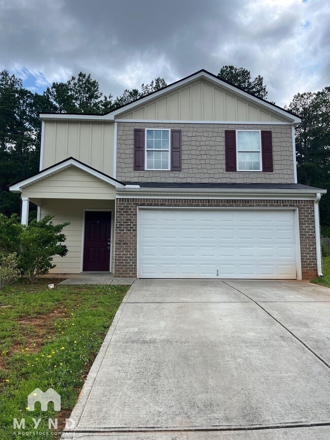 property at 303 Blackfoot Trail