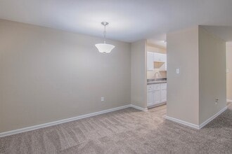 Whisperwood Apartments in Harrisburg, PA - Building Photo - Building Photo