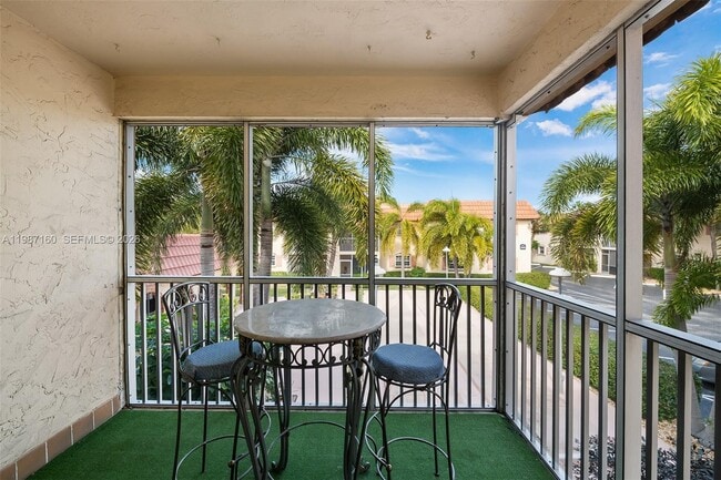 101 E McNab Rd in Pompano Beach, FL - Building Photo - Building Photo